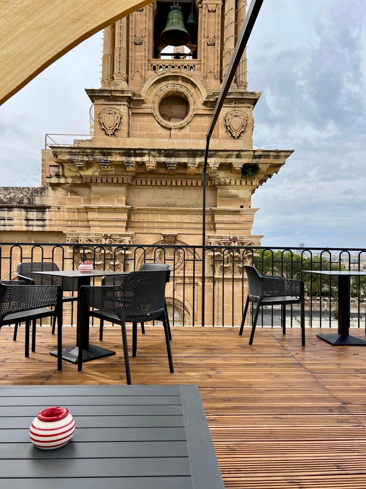 Florette Suite 1Br With Stunning Lounge Terrace By Arcobnb อิล-เฟอร์ยานา ภายนอก รูปภาพ